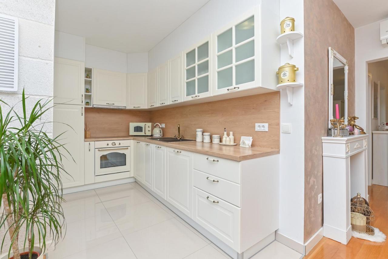 מאקרסקה Apartment Daninovica II מראה חיצוני תמונה
